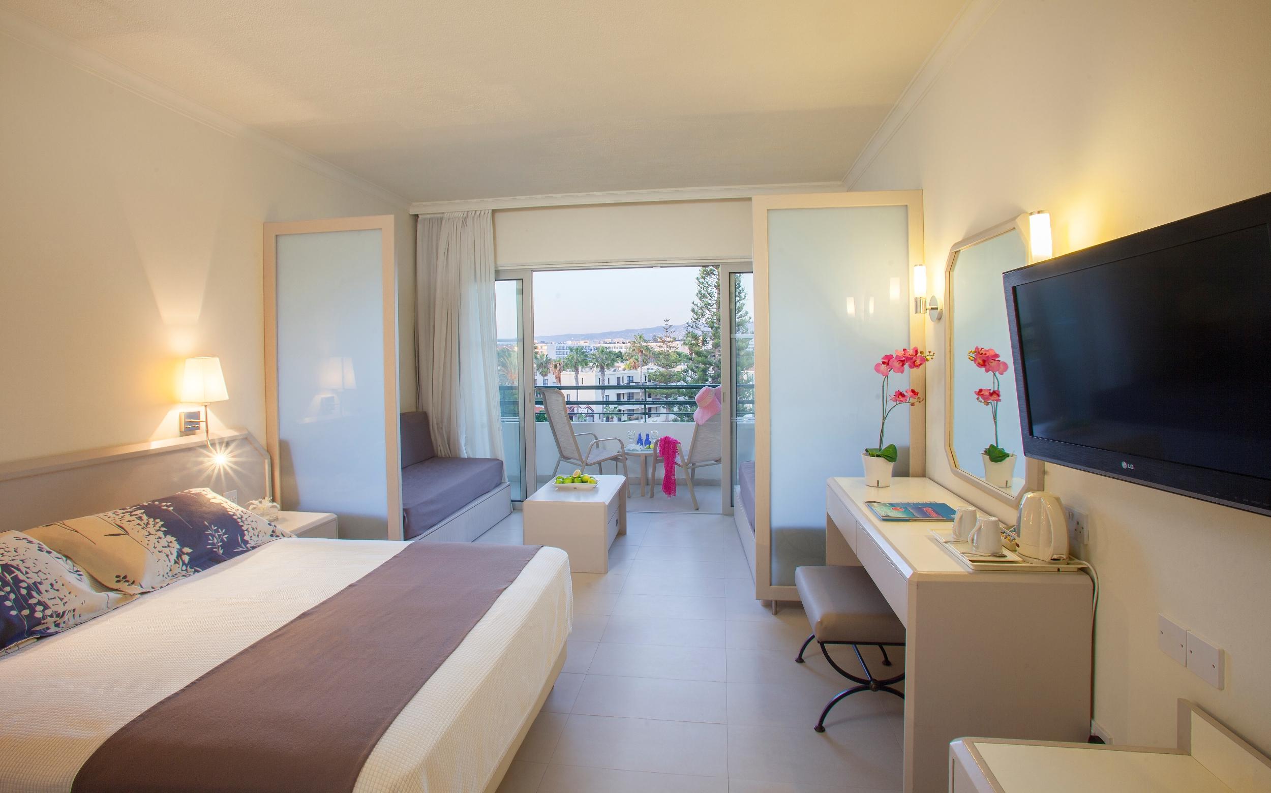 Louis Imperial Beach Paphos Ngoại thất bức ảnh